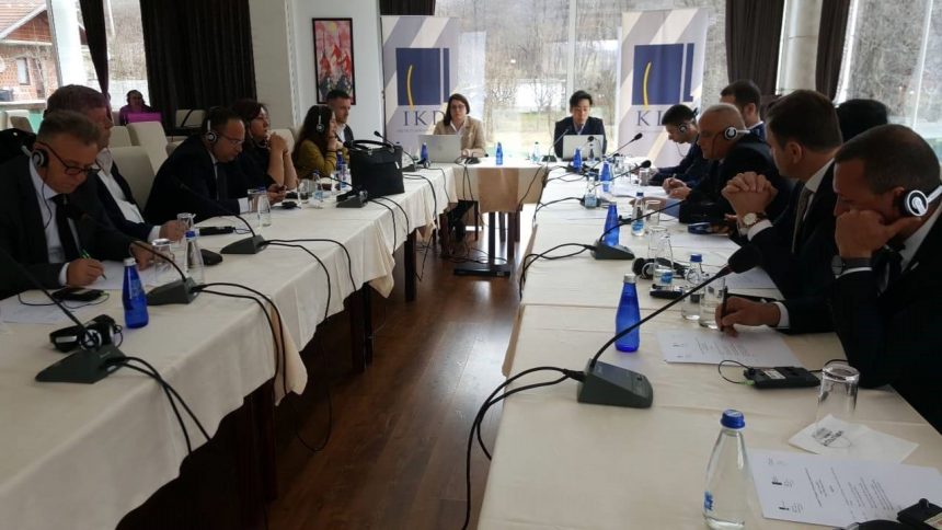 KLI in cooperation with CLARD, Fair Trials Europe and Netherlands Helsinki Committee, through the MATRA program, are holding a training with judges, prosecutors, lawyers and NGOs regarding the topic “Advancing rights in criminal procedure in Kosovo”