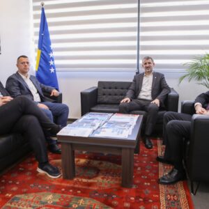 Drejtuesit e IKD-së avokojnë për zbatimin e rekomandimeve në Gjykatën Supreme Drejtuesit e IKD-së avokojnë për zbatimin e rekomandimeve në Gjykatën Supreme