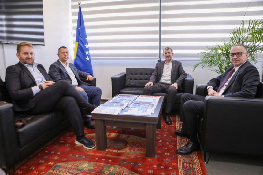 Drejtuesit e IKD-së avokojnë për zbatimin e rekomandimeve në Gjykatën Supreme Drejtuesit e IKD-së avokojnë për zbatimin e rekomandimeve në Gjykatën Supreme