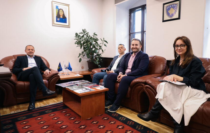 Drejtuesit e IKD-së avokojnë për zbatimin e rekomandimeve në Agjencinë për Parandalimin e Korrupsionit Drejtuesit e IKD-së avokojnë për zbatimin e rekomandimeve në Agjencinë për Parandalimin e Korrupsionit