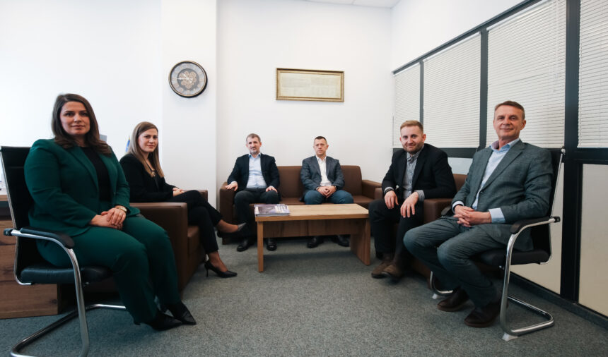 Drejtuesit e IKD-së avokojnë për zbatimin e rekomandimeve në Gjykatën Themelore në Gjakovë