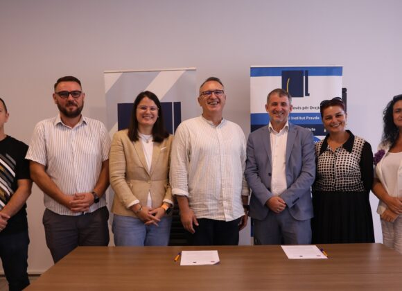 IKD dhe Universiteti “Haxhi Zeka” në Pejë lidhin marrëveshje bashkëpunimi